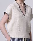 ROBERTO COLLINA - V-Neck Pullover in Cream and Navy