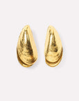 Wouters & Hendrix - Stud Earrings with Double-Sided Mussel in Gold