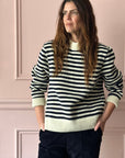 LES PRAIRIES DE PARIS - St. Malo Crewneck Pullover in Ecru/Navy