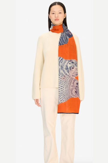 INOUI EDITIONS - 80 Scarf Chouette in Orange