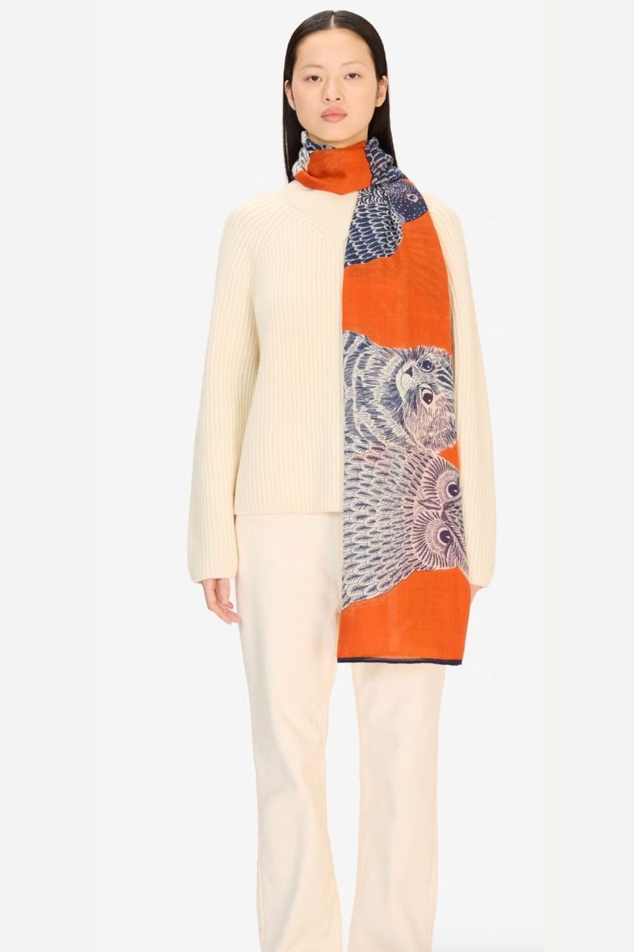 INOUI EDITIONS - 80 Scarf Chouette in Orange