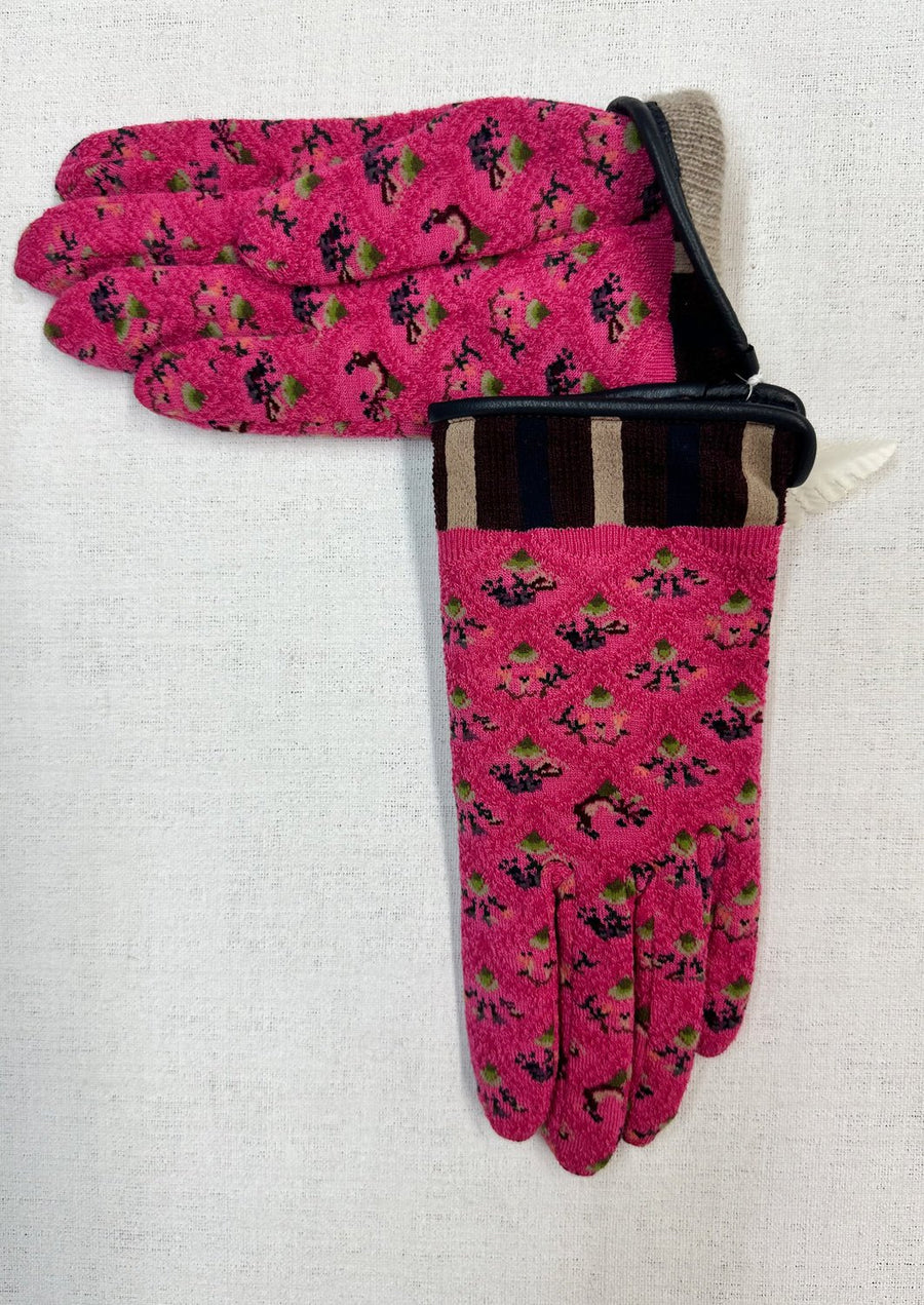 Antipast - Floral Cashmere Gloves in Magenta