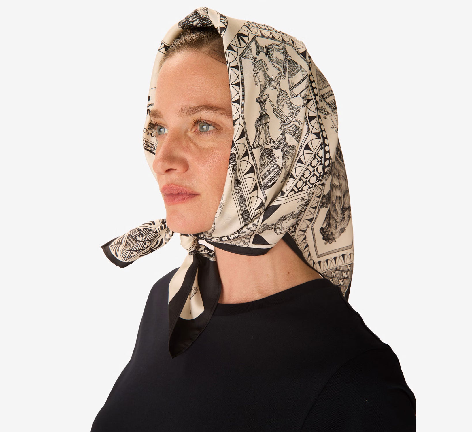 INOUI EDITIONS - Barocco 65 Scarf in Black