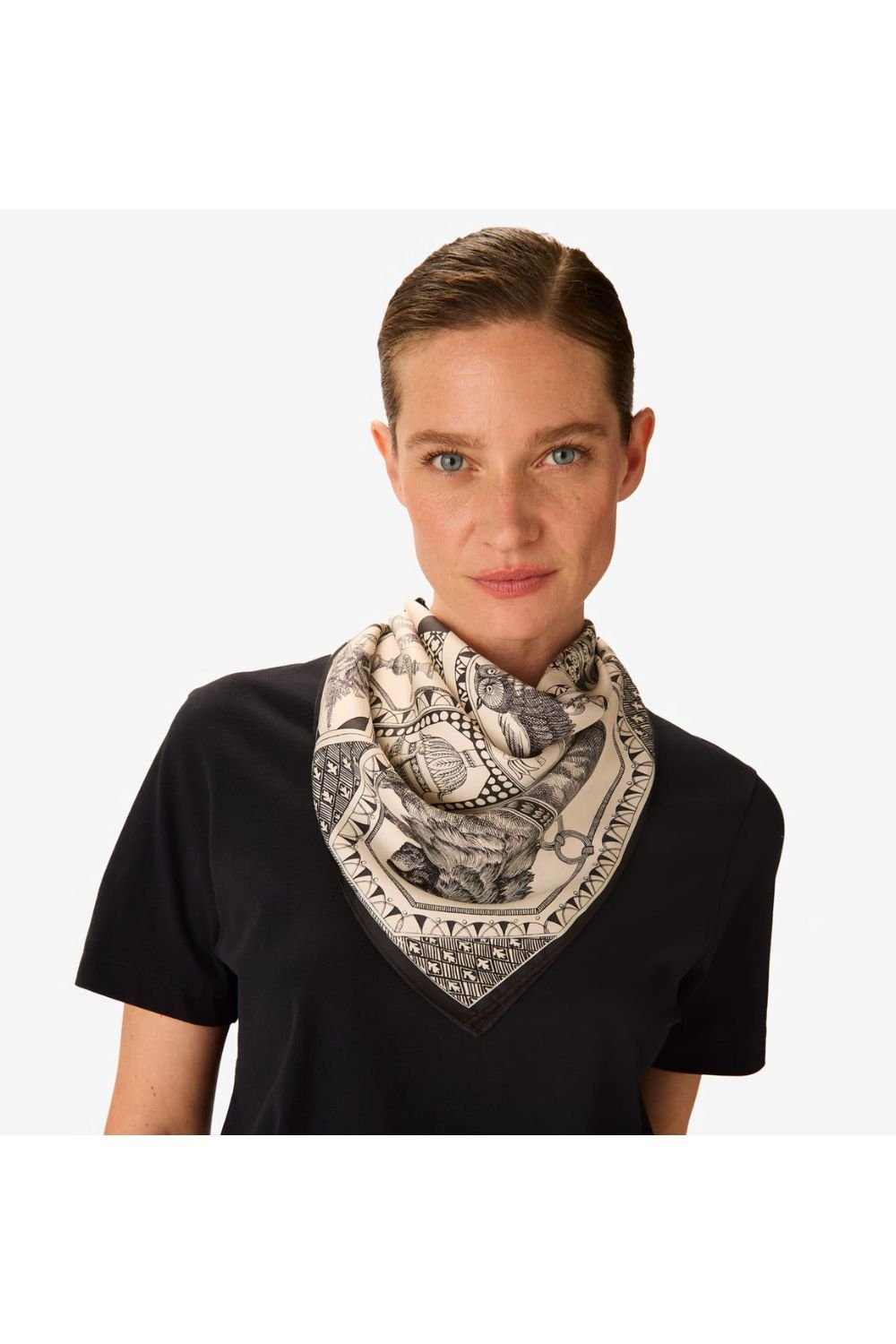 INOUI EDITIONS - Barocco 65 Scarf in Black