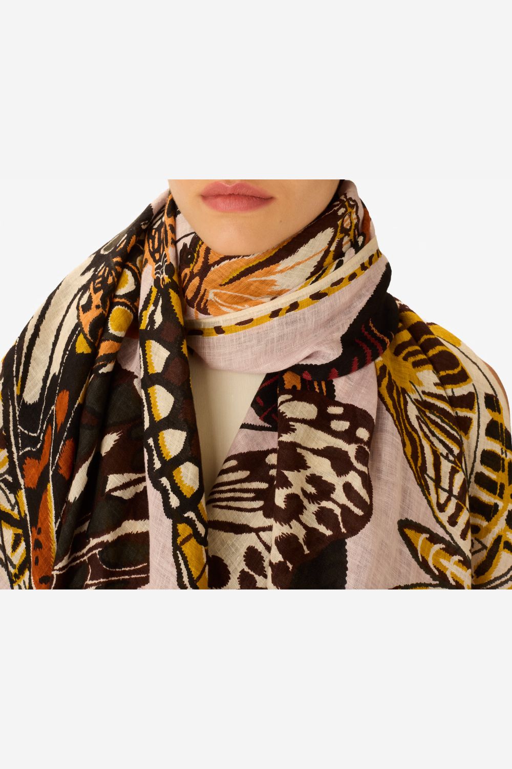 INOUI EDITIONS - 100cm Papillon Linen Scarf in Nude