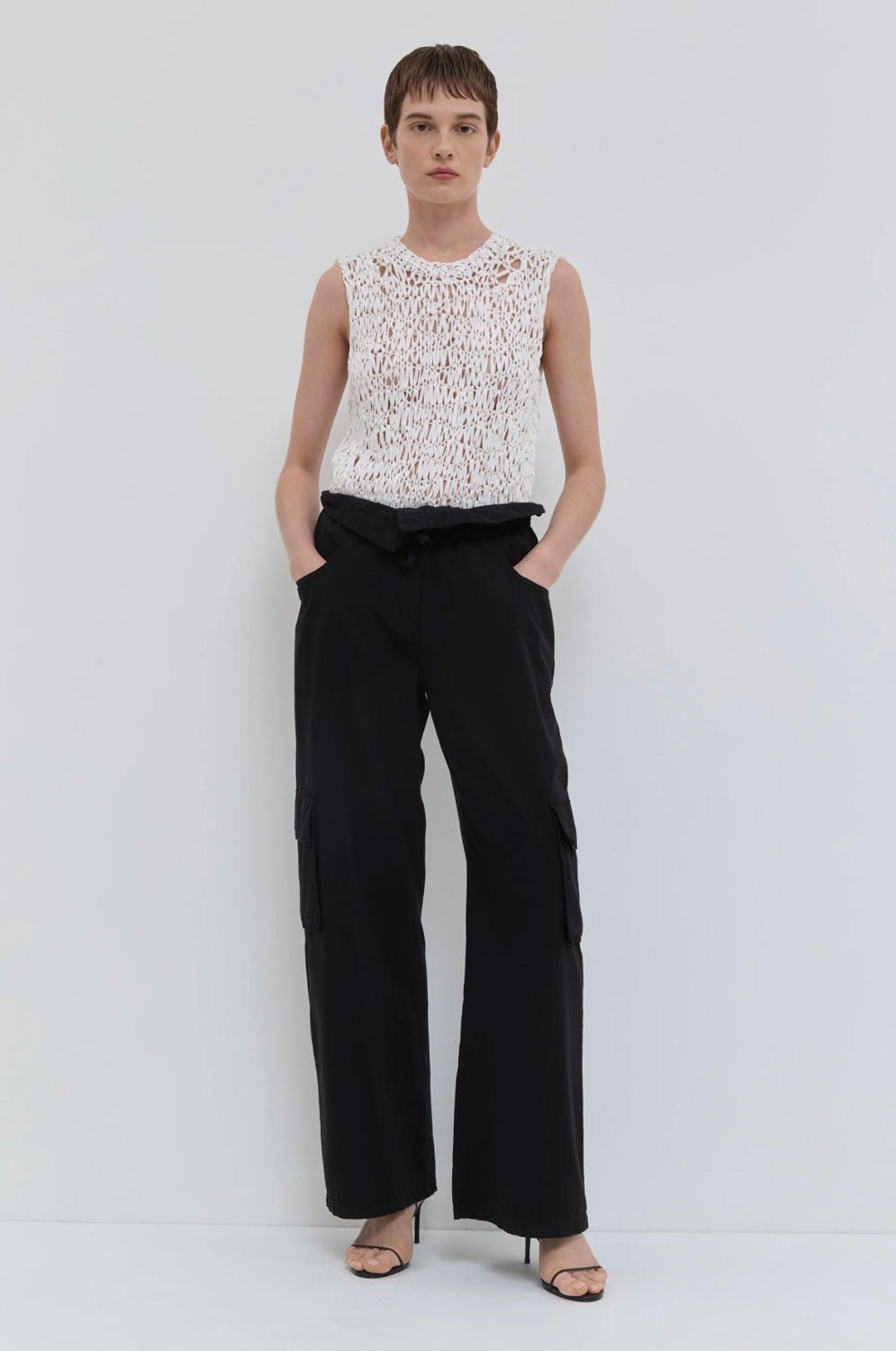 Christian Wijnants - Posulo Cargo Pants in Black