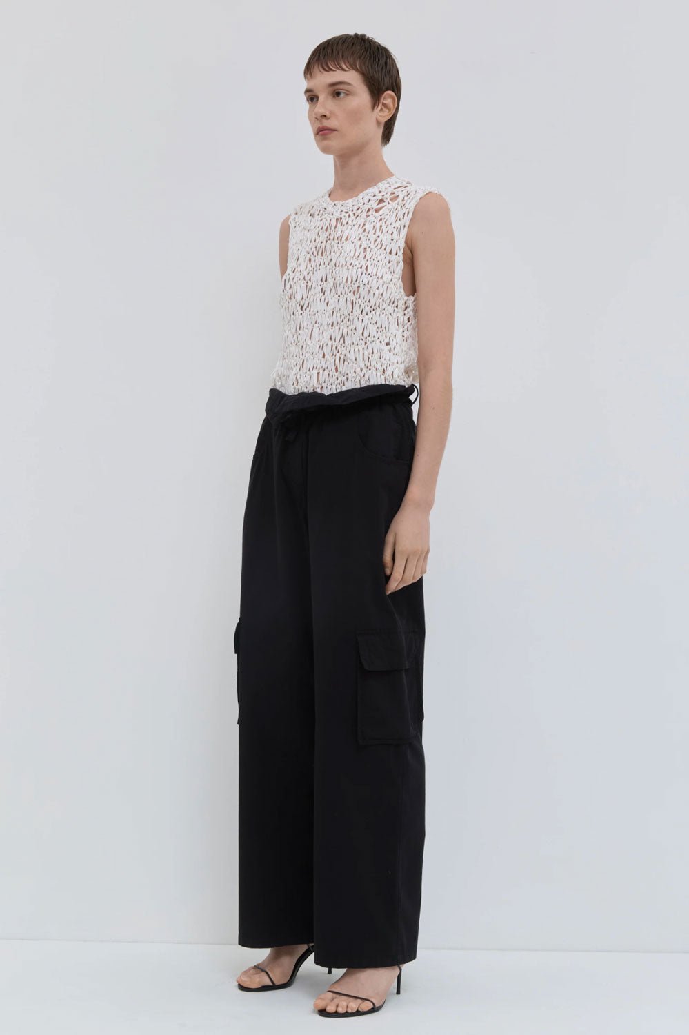 Christian Wijnants - Posulo Cargo Pants in Black