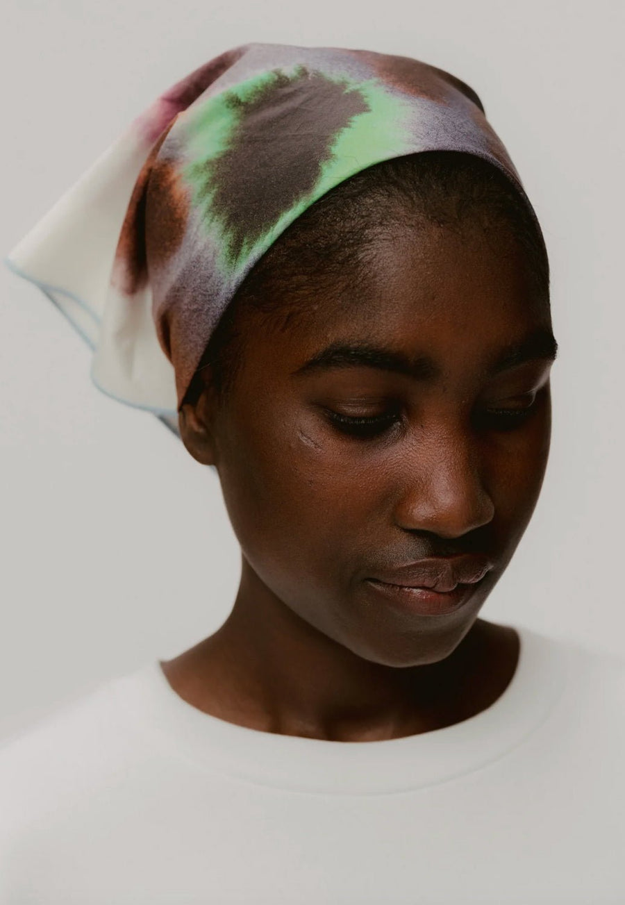 W.I.L.D. A.N.I.M.A.L.S. - Cat Face Scarf in White