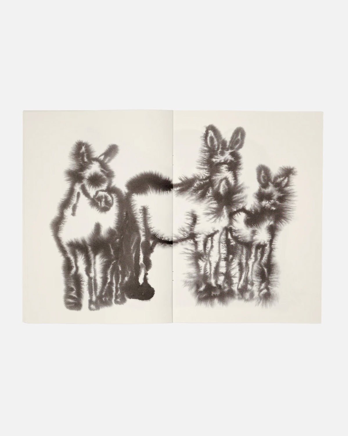 W.I.L.D. A.N.I.M.A.L.S. - WILD ANIMALS COLOURING BOOK