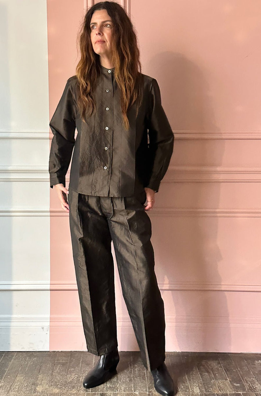 CHRISTIAN PEAU - Vintage Silk Cropped Pleated Front Shirt in Moss Green