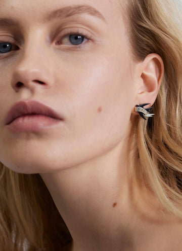Wouters & Hendrix - SINGLE Small DAD Onyx Stud Earring in Silver