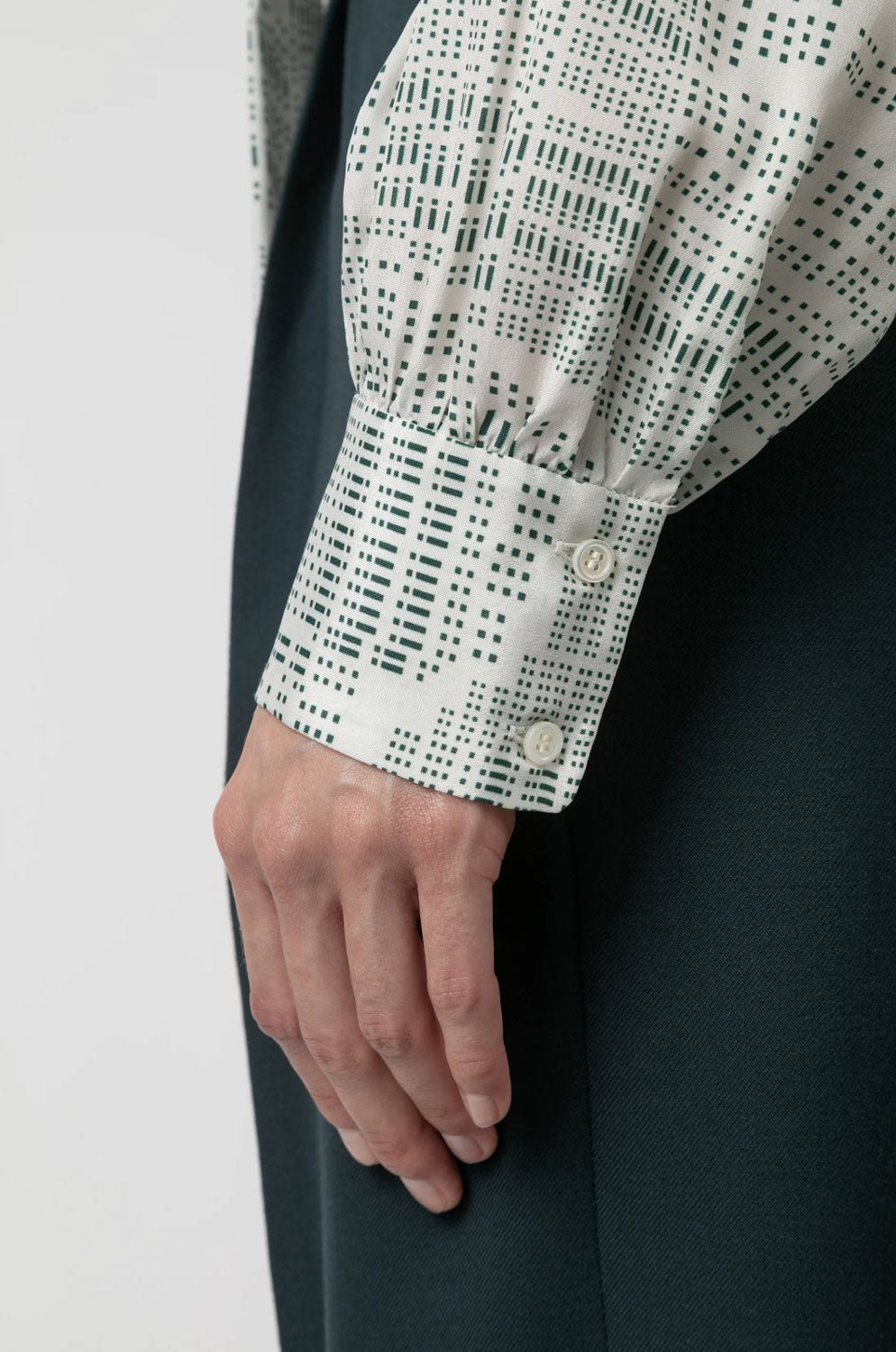 INDRESS - Charlie Blouse in Ivory