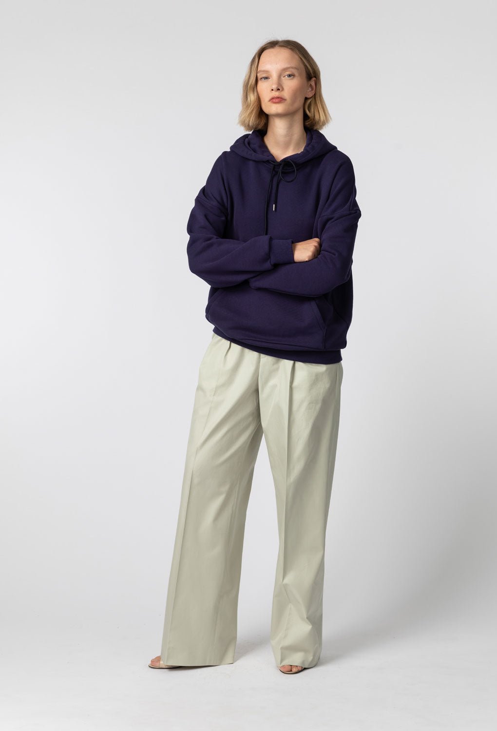 INDRESS - Keswick Hoodie in Navy