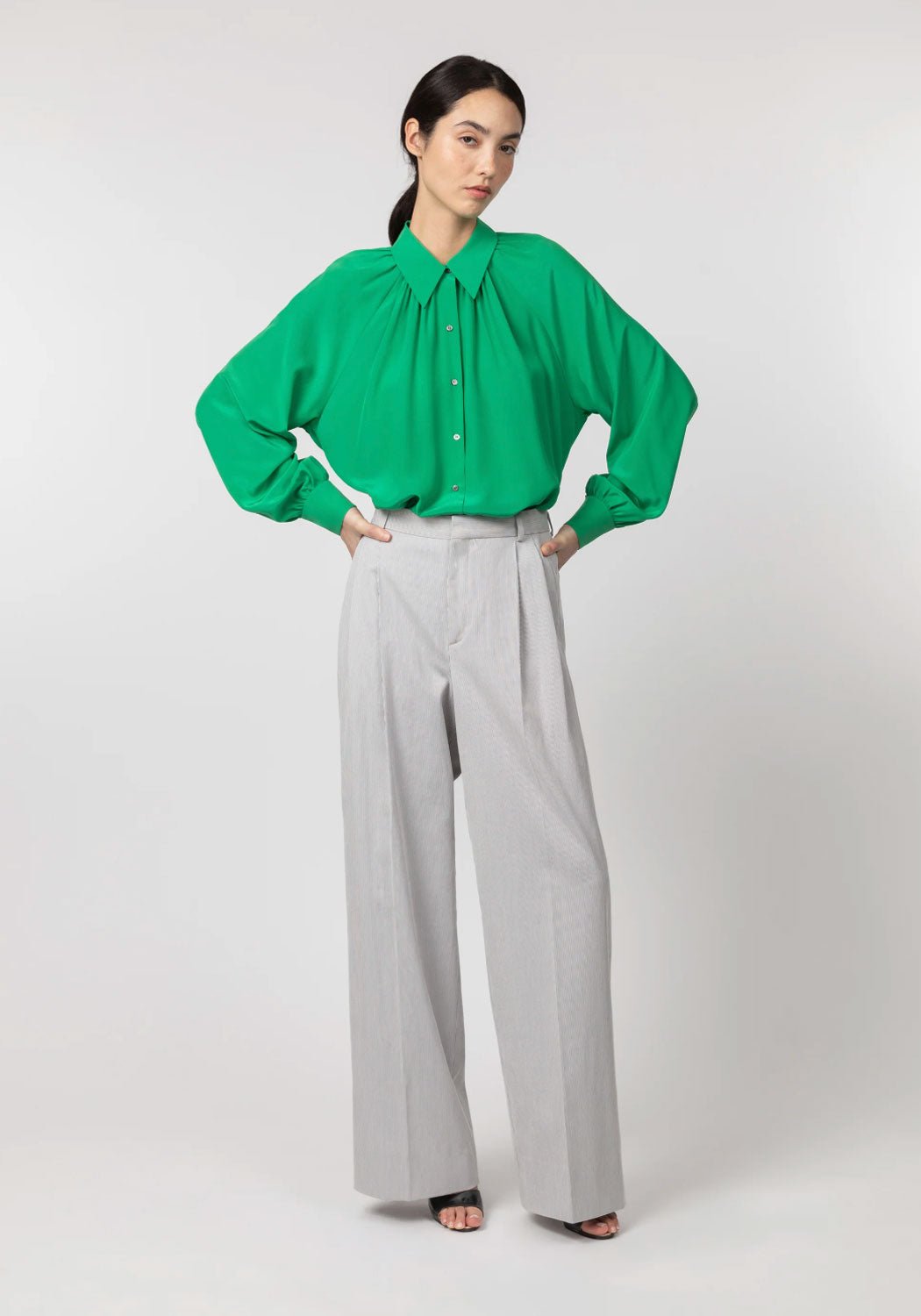 INDRESS - Margate Pants in Grey/Beige