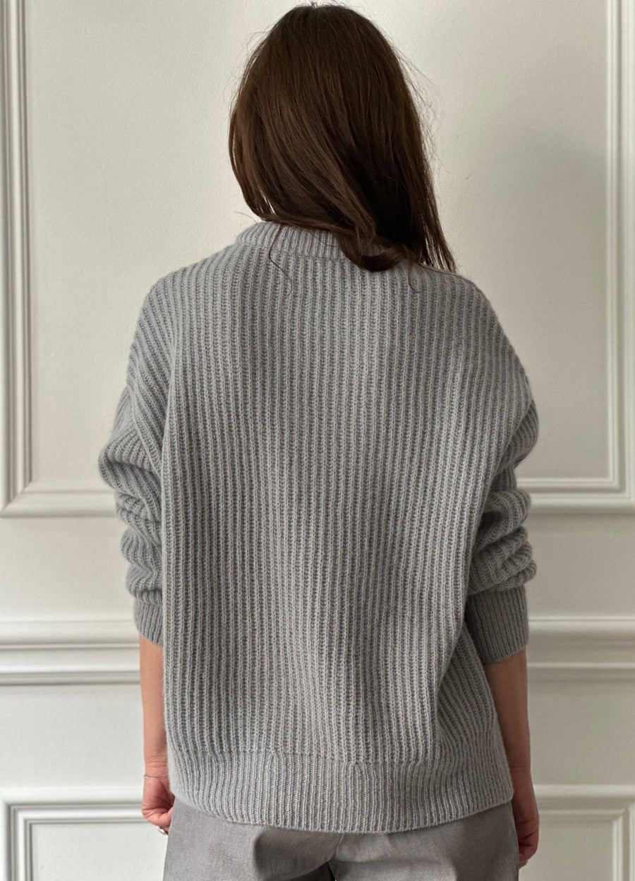 INDRESS - Alice Sweater in Light Grey