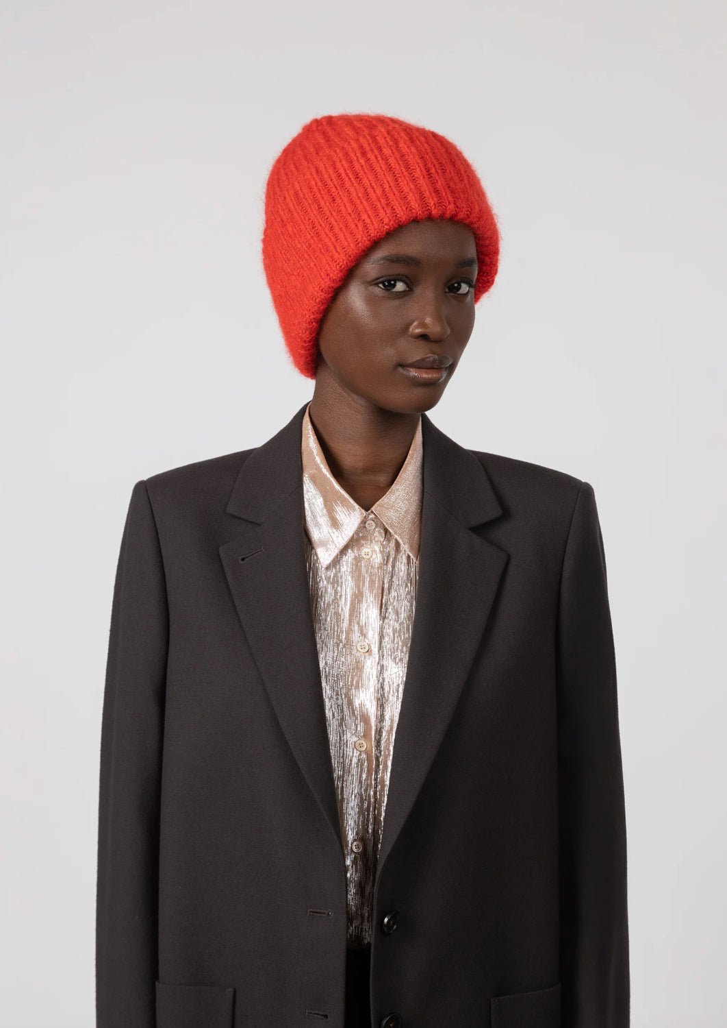 INDRESS - Knitted Hat in GRENADINE