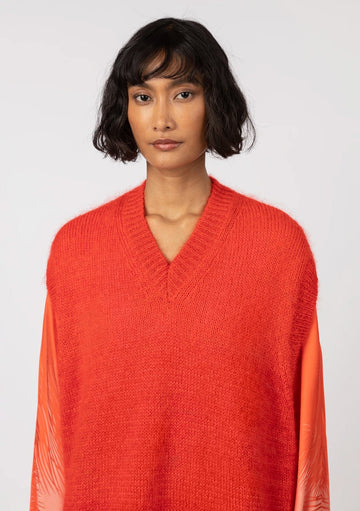INDRESS - Hudson Sweater Vest in Grenadine