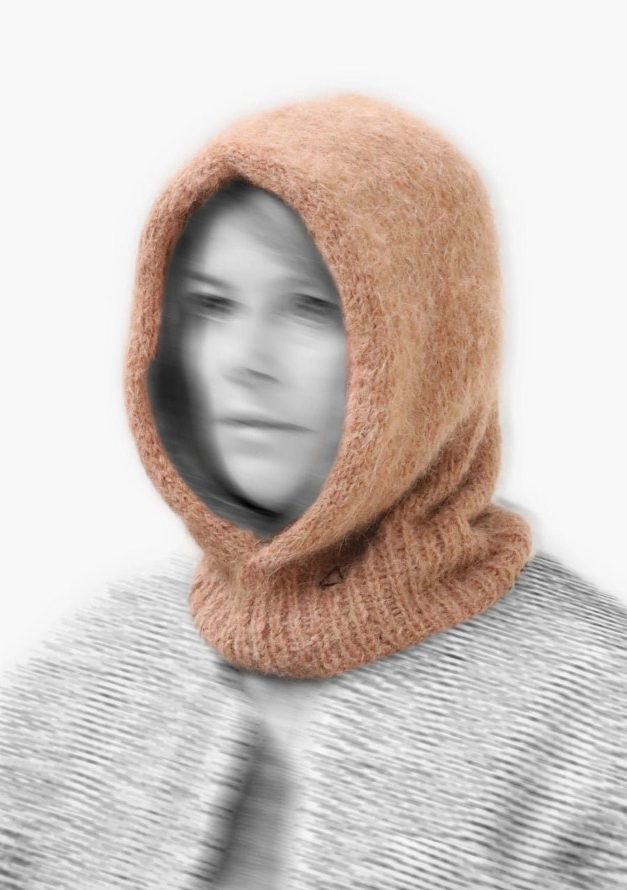 KARAKORAM - Knitted Hood in Camel