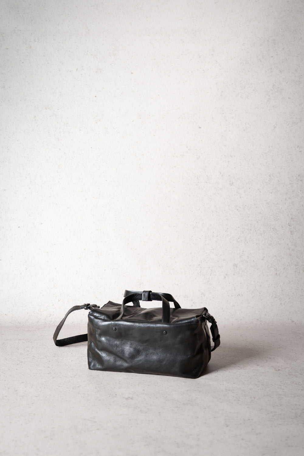 LIHANN GEORGE - Matte Natural Grain Leather LILI Bag in Black