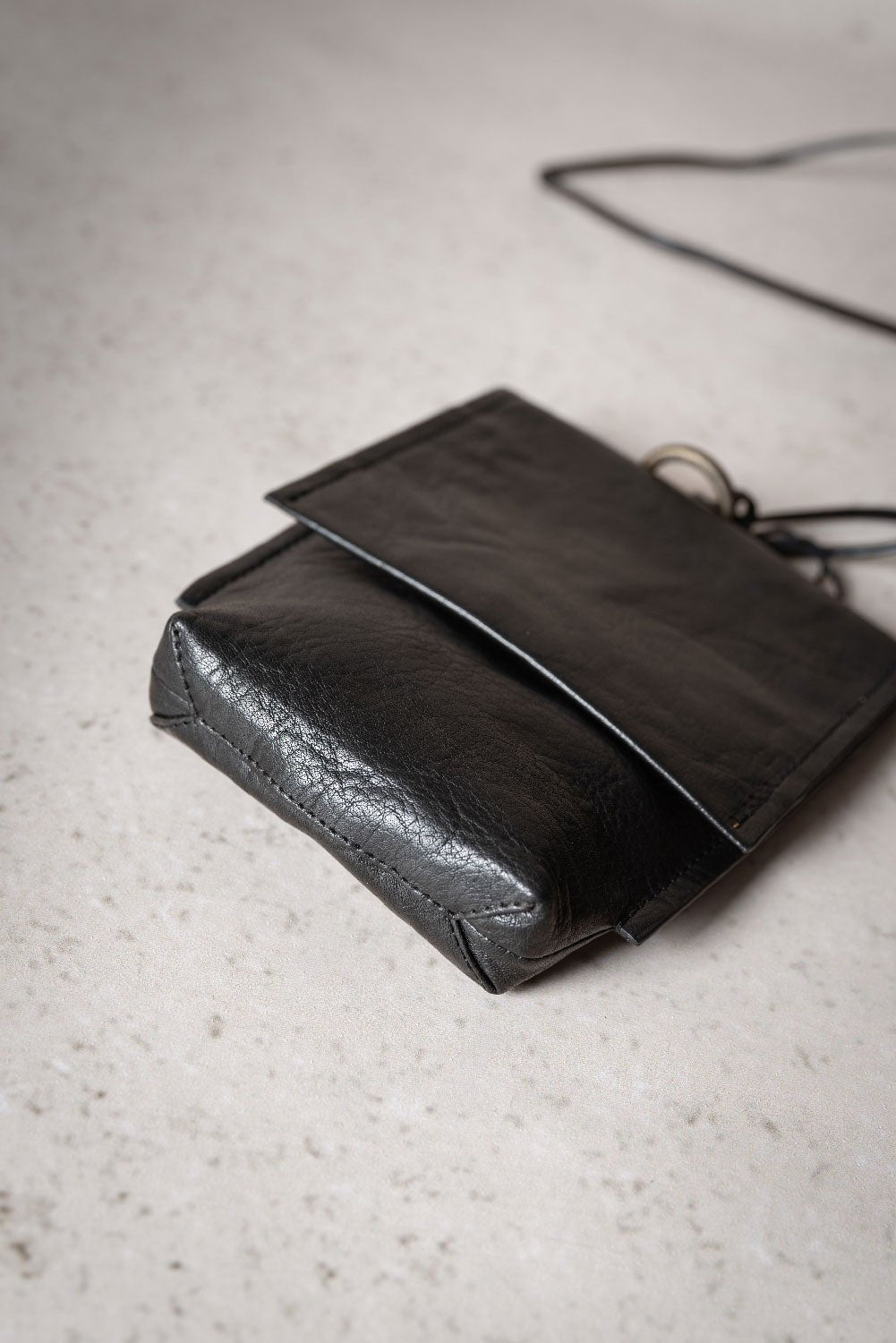 LIHANN GEORGE - Crushed Grain Leather Didi Cross Body Bag in Black