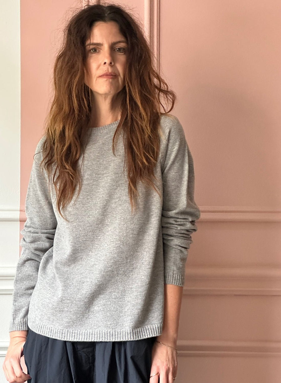 MANUELLE GUIBAL - Knit Sweater HOB in LICHEN GREY