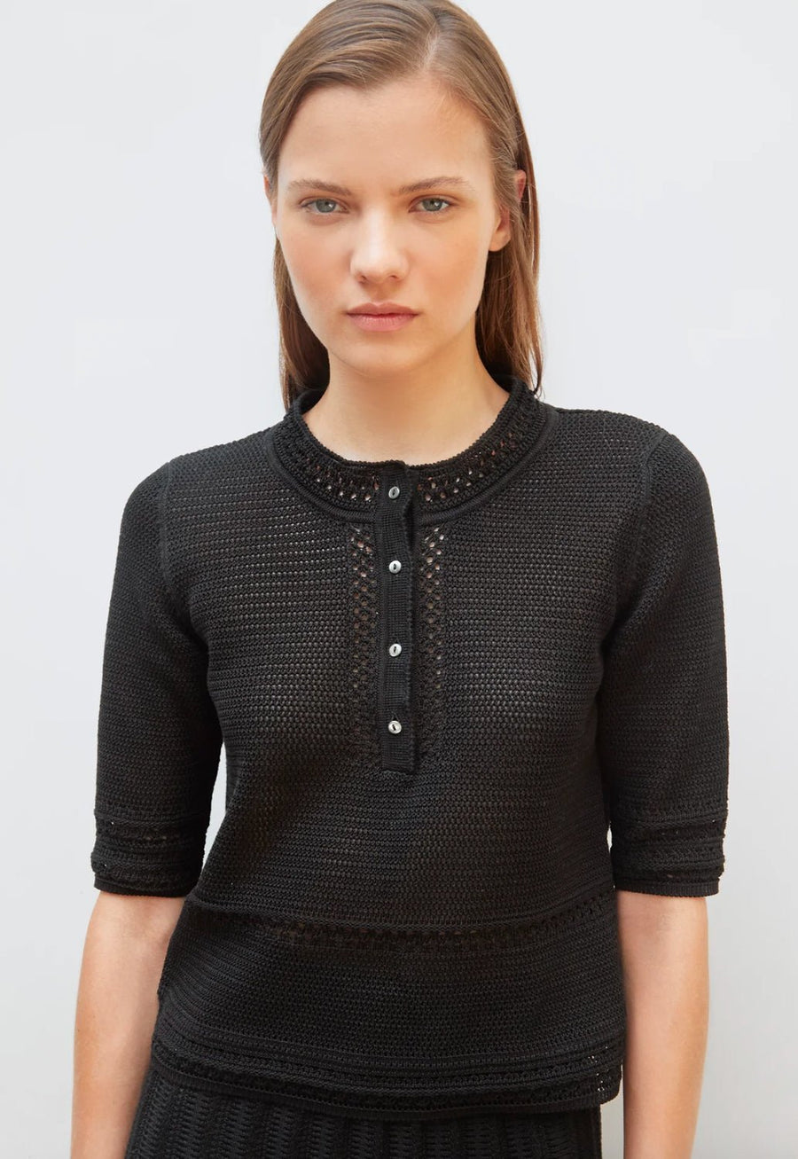 Molli - CROCHET Top in Black