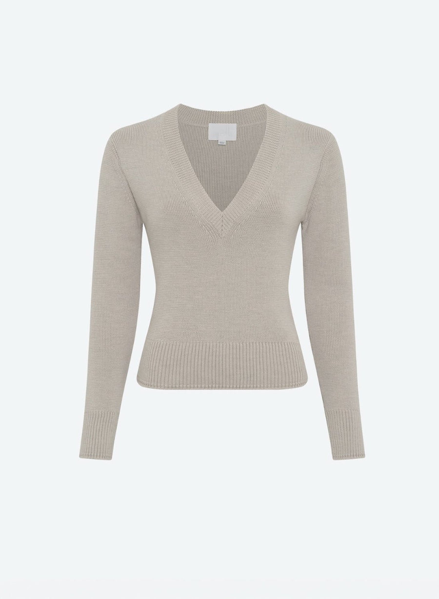 Molli - Beaute V-Neck Pullover in Soie