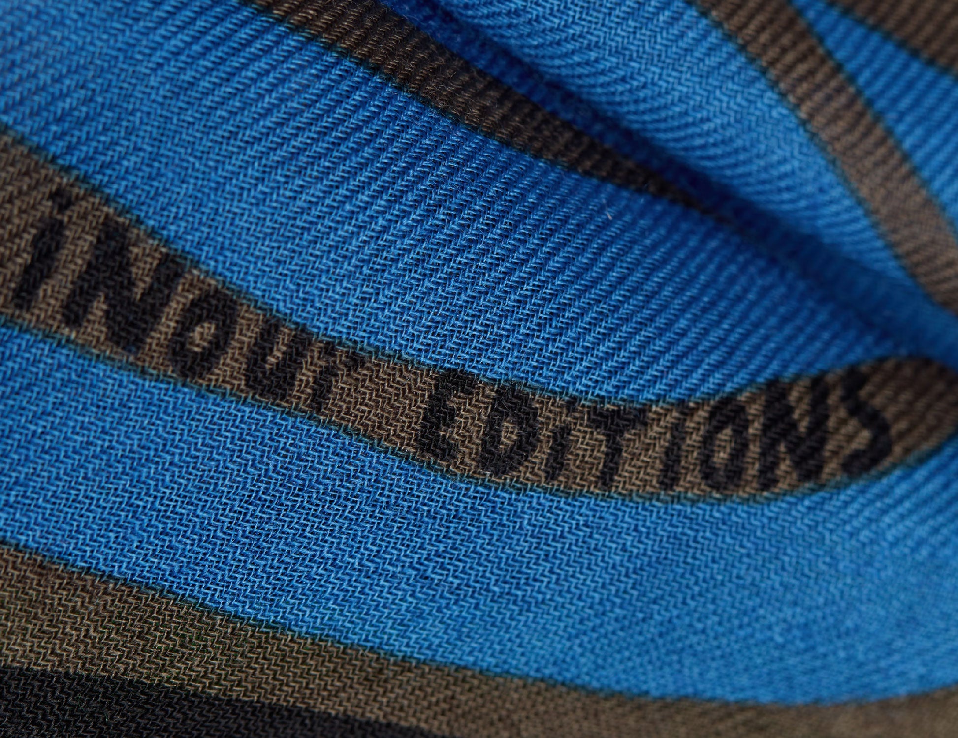 INOUI EDITIONS - Etole 100 Panteo Khaki
