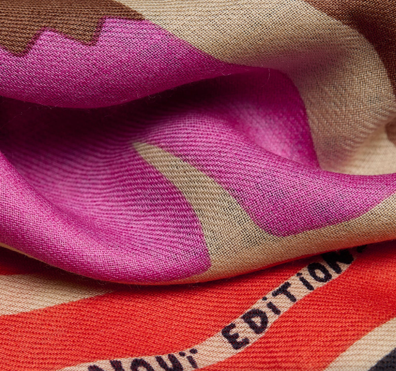 INOUI EDITIONS - Etole 100 Panteo Pink