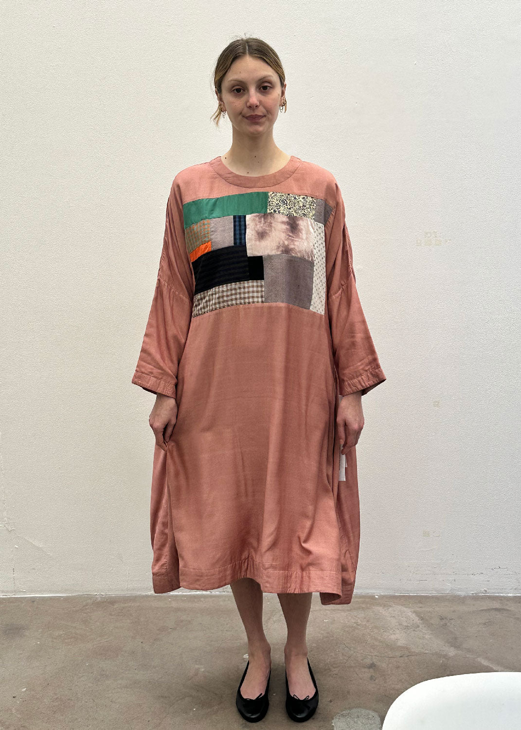 AODRESS - Patch Dress in Size Medium