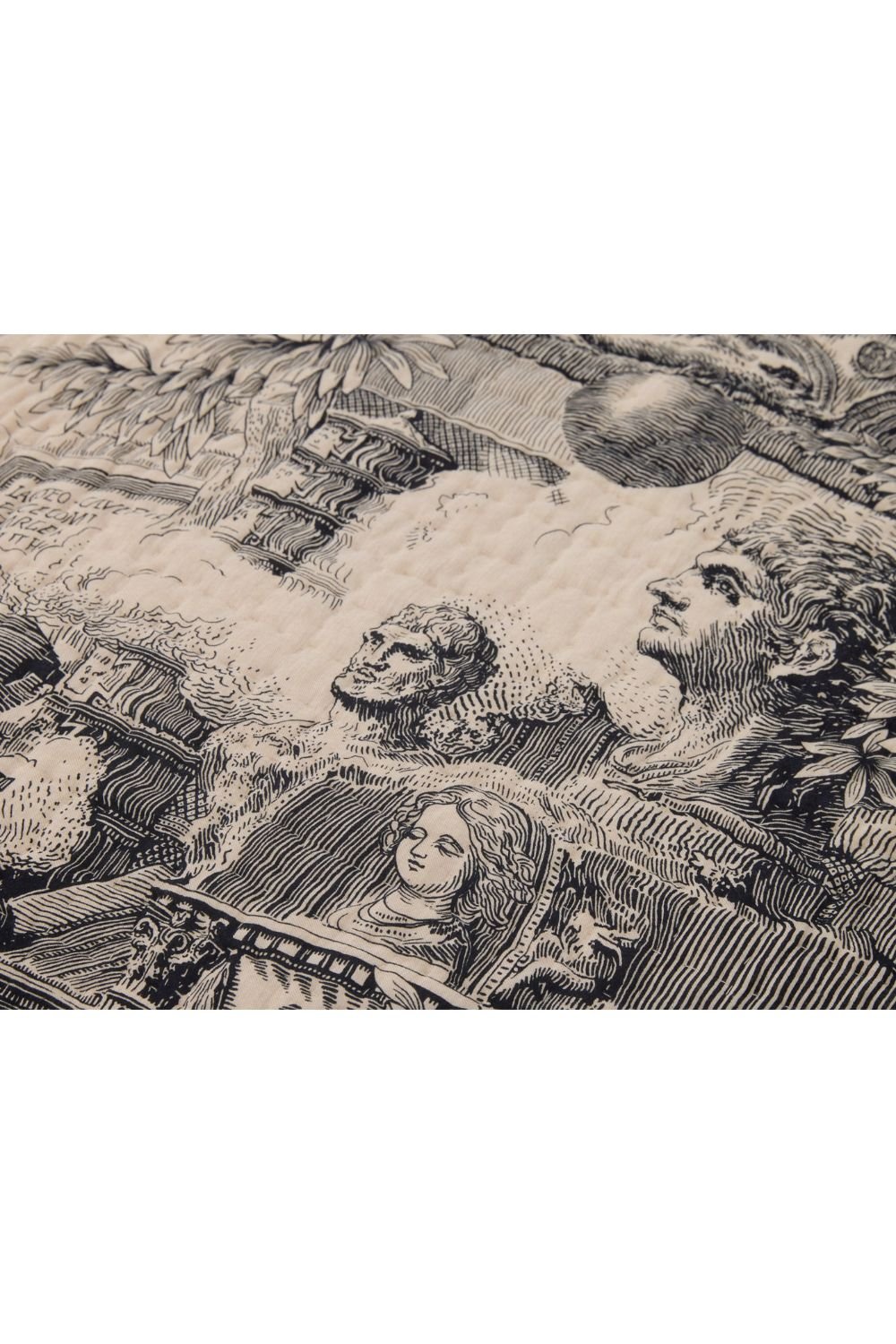 INOUI EDITIONS - PIRANESI Quilt in Beige/Black