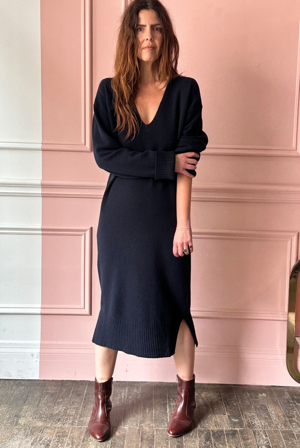 ROBERTO COLLINA - V-Neck Dress in Navy