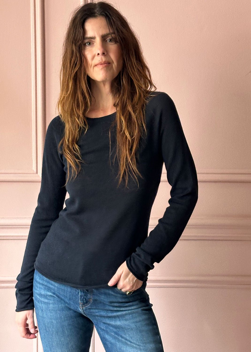 ROBERTO COLLINA - Fine Crewneck Long Sleeved Pullover in Navy