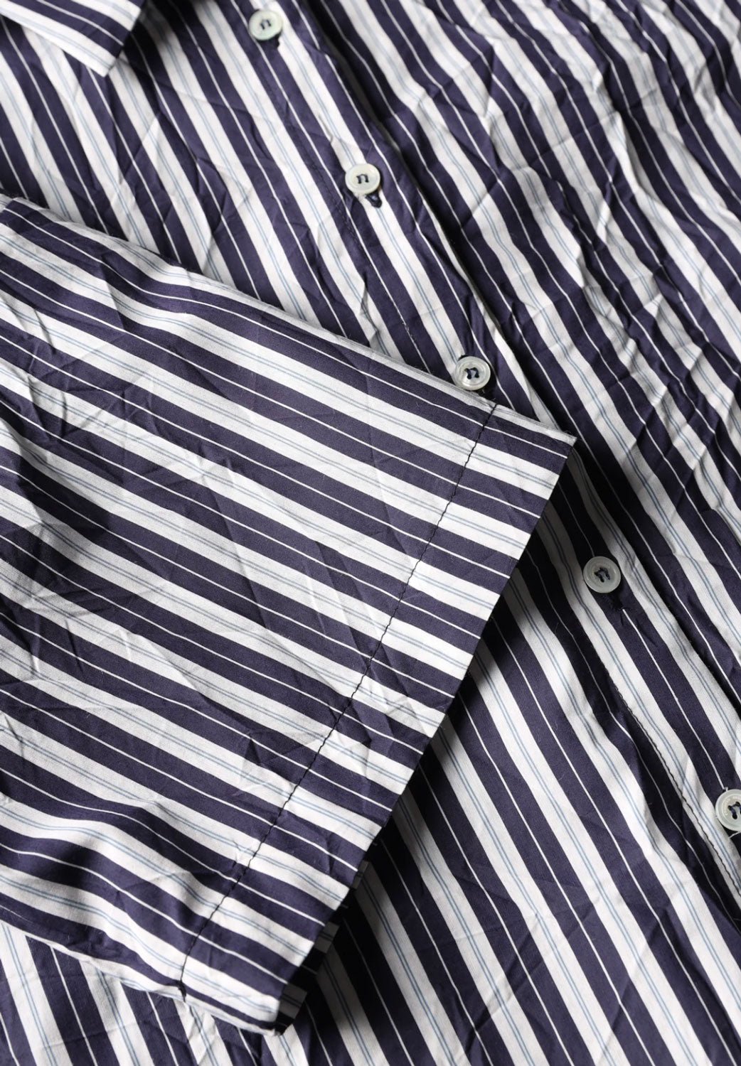 ROBERTO COLLINA - Cropped Shirt in Navy Stripes
