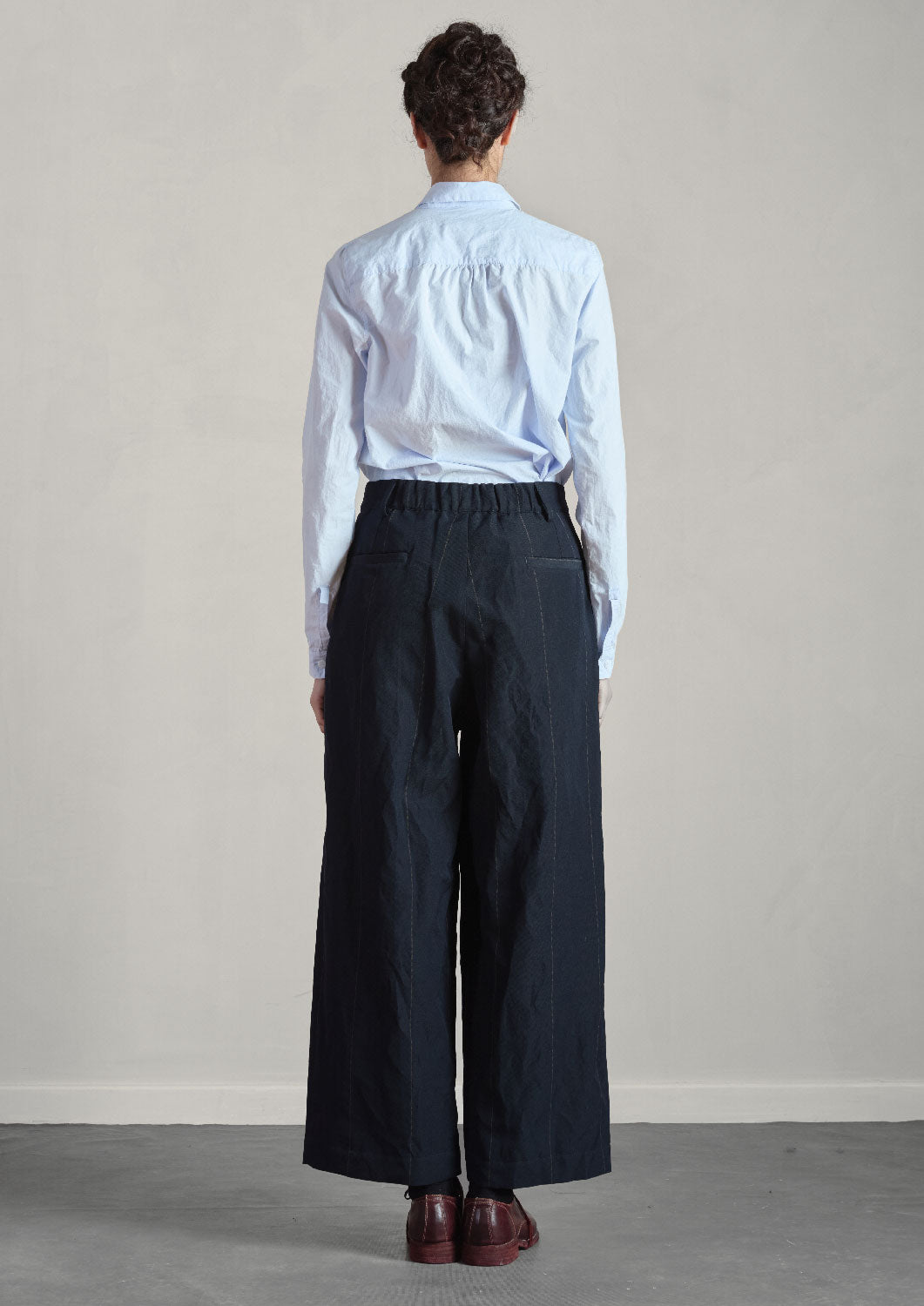 BERGFABEL - REBBY Pants in Navy Stripe