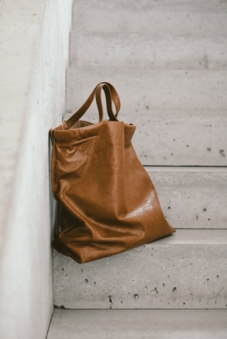 BEA MOMBAERS - Large Tote in Olive