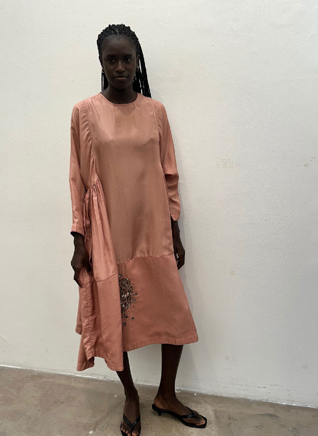 AODRESS - Sequin Cell Dress in Kokemomo Size M