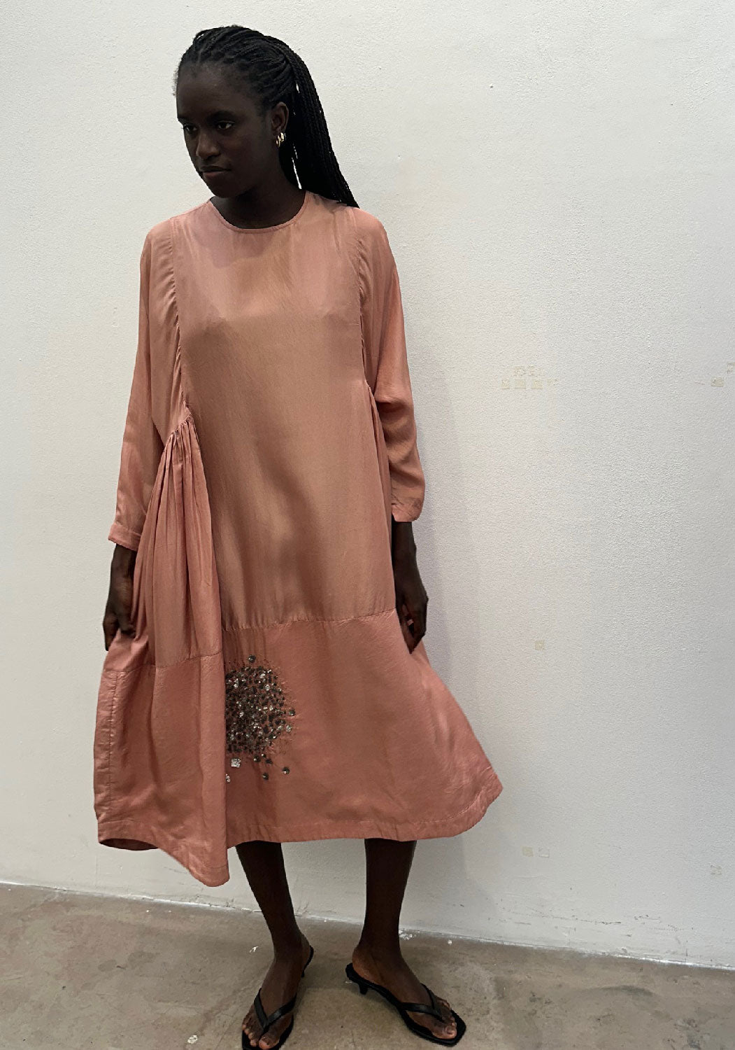 AODRESS - Sequin Cell Dress in Kokemomo Size M