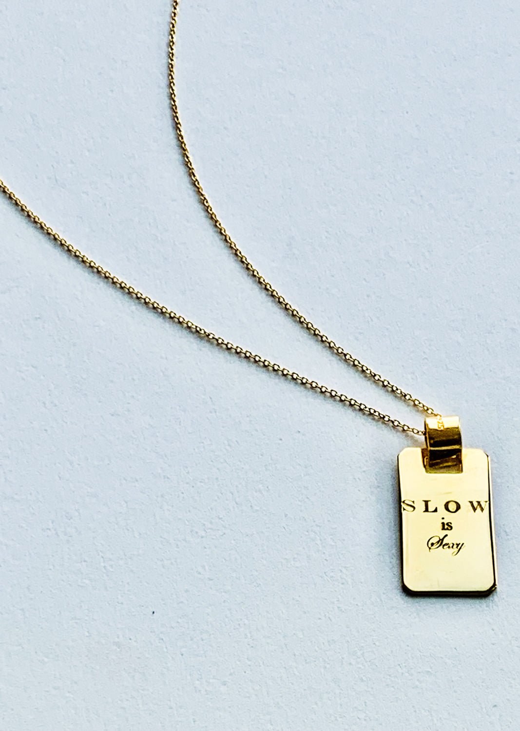 FLORENTIS Slow Is Sexy Pendant in Gold