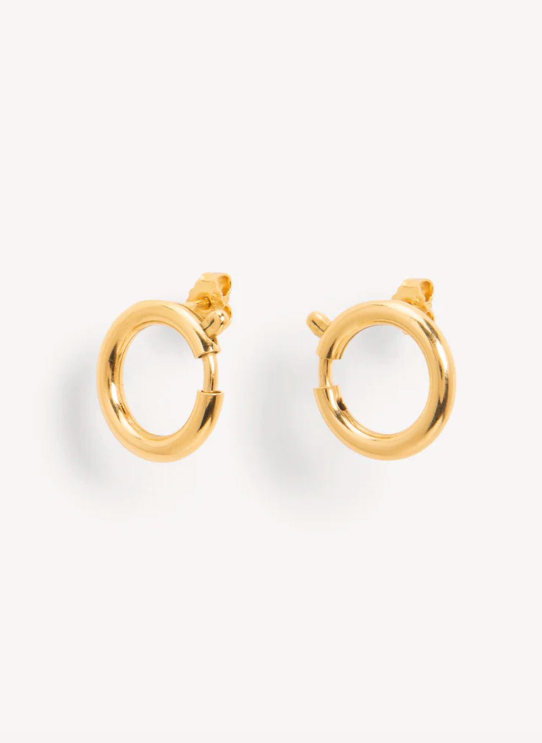 Wouters & Hendrix - Stud Earrings with Spring Ring in Gold