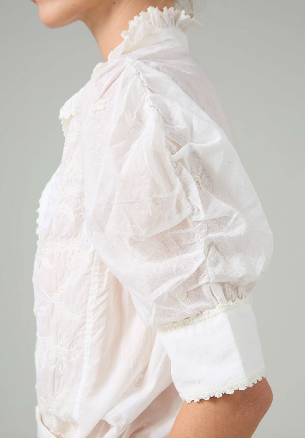 THIERRY COLSON - Vita Embroidered Floral Blouse in Off-White