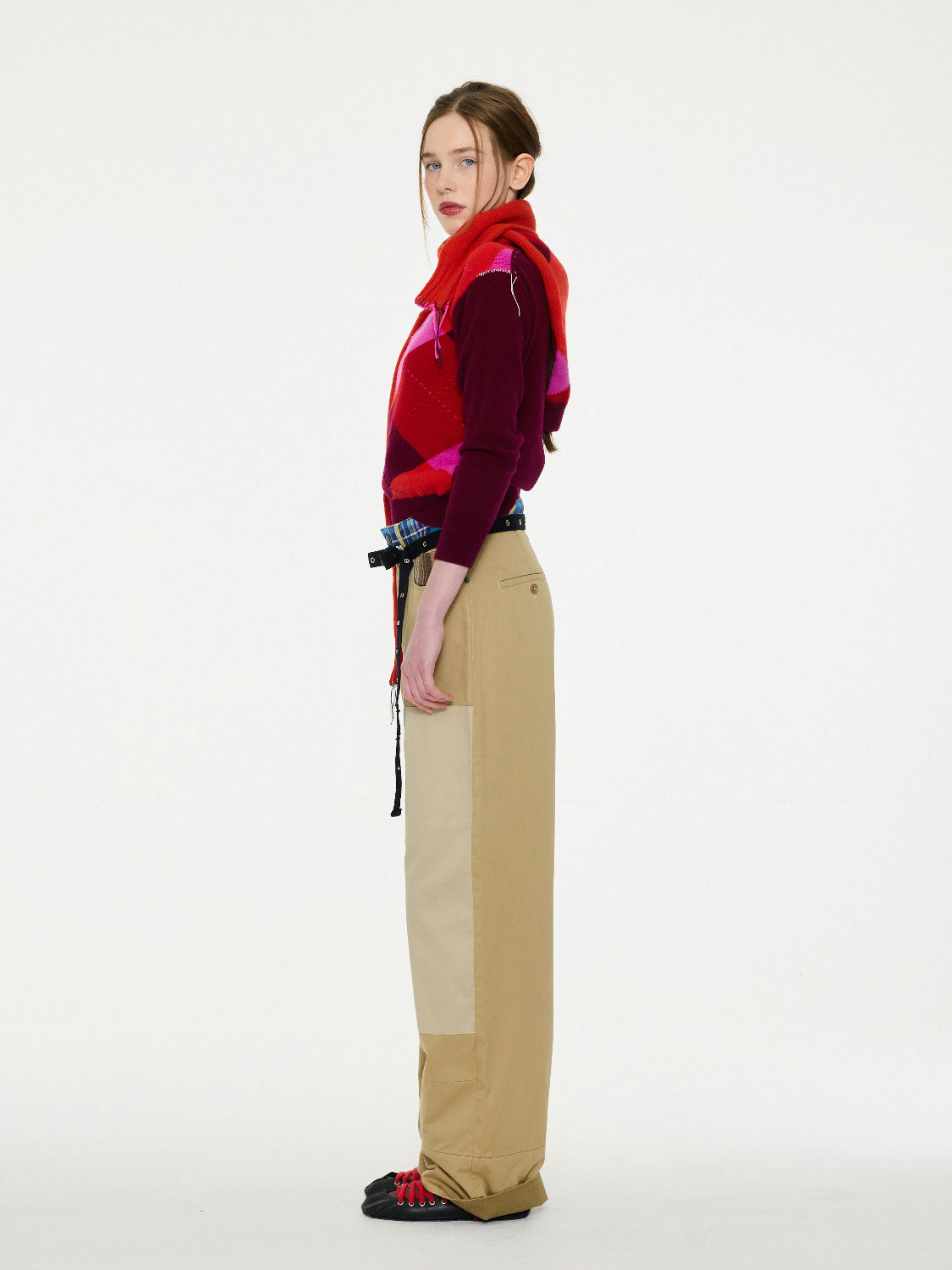 LA FETICHE - UNA ARGYLE CREW NECK SWEATER in BURGUNDY/PINK/ORANGE