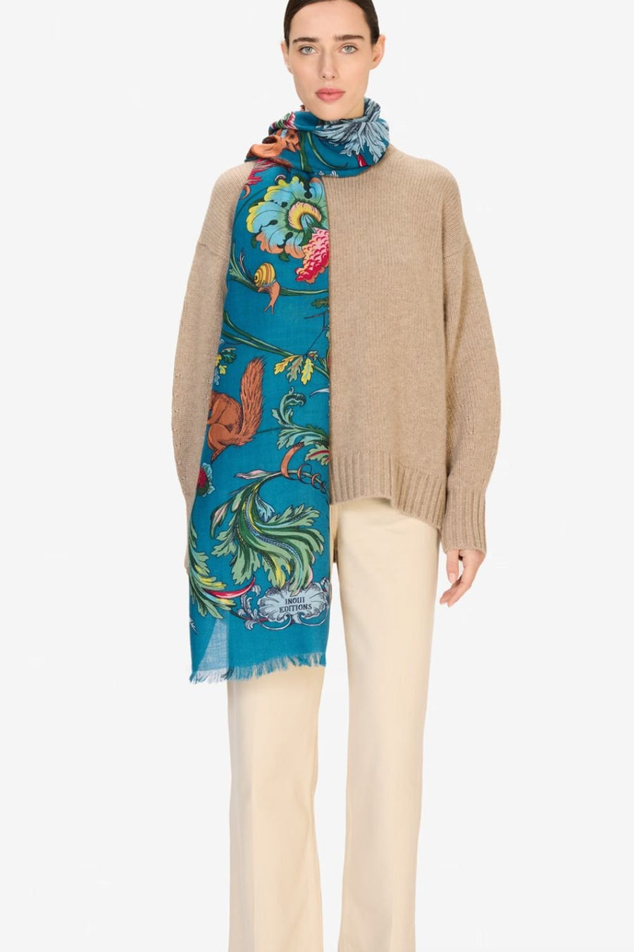 INOUI EDITIONS - 55 Rococo Scarf in Duck Blue