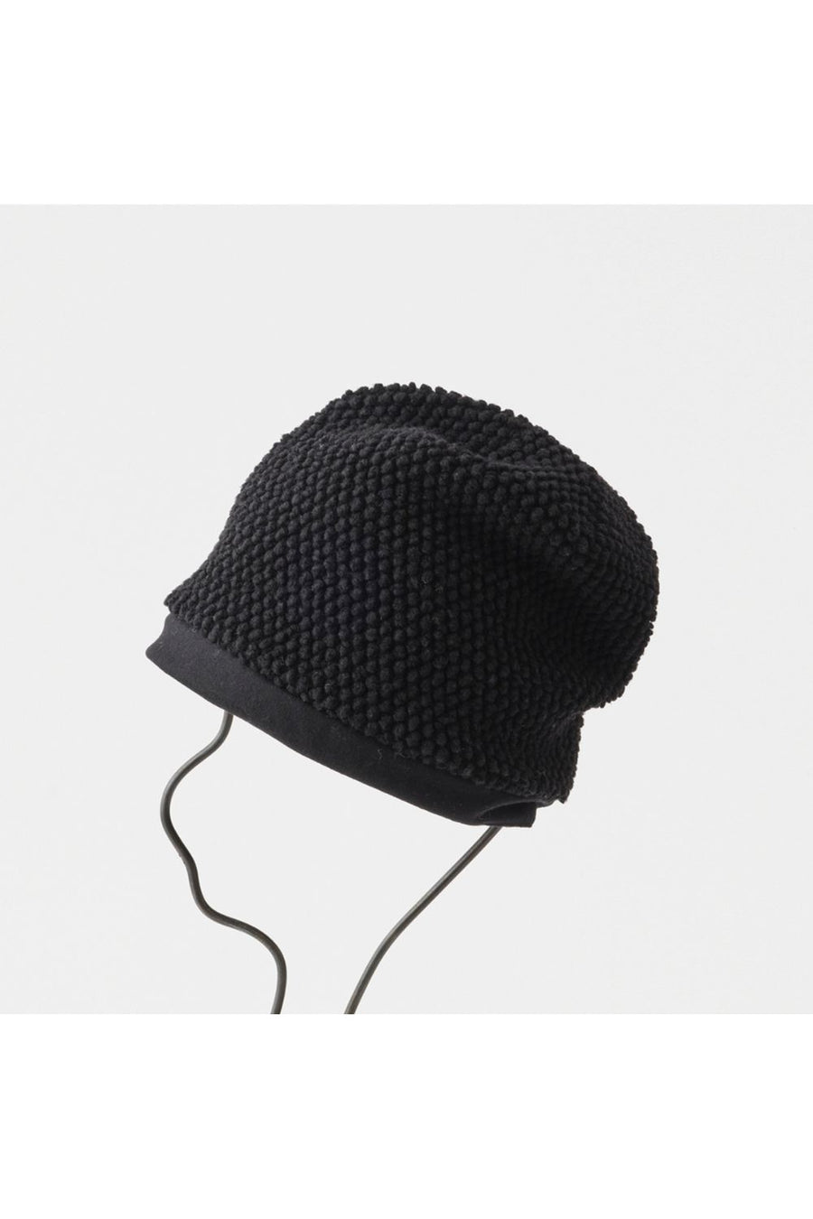 MATURE HA - Reversible Popcorn Beanie in Black