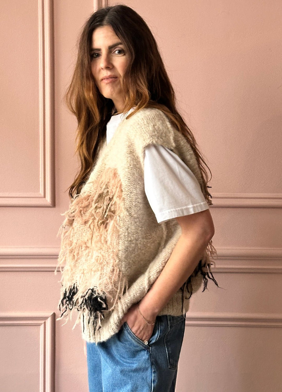 W.I.L.D. A.N.I.M.A.L.S. - Pug, Goats Vest in Beige