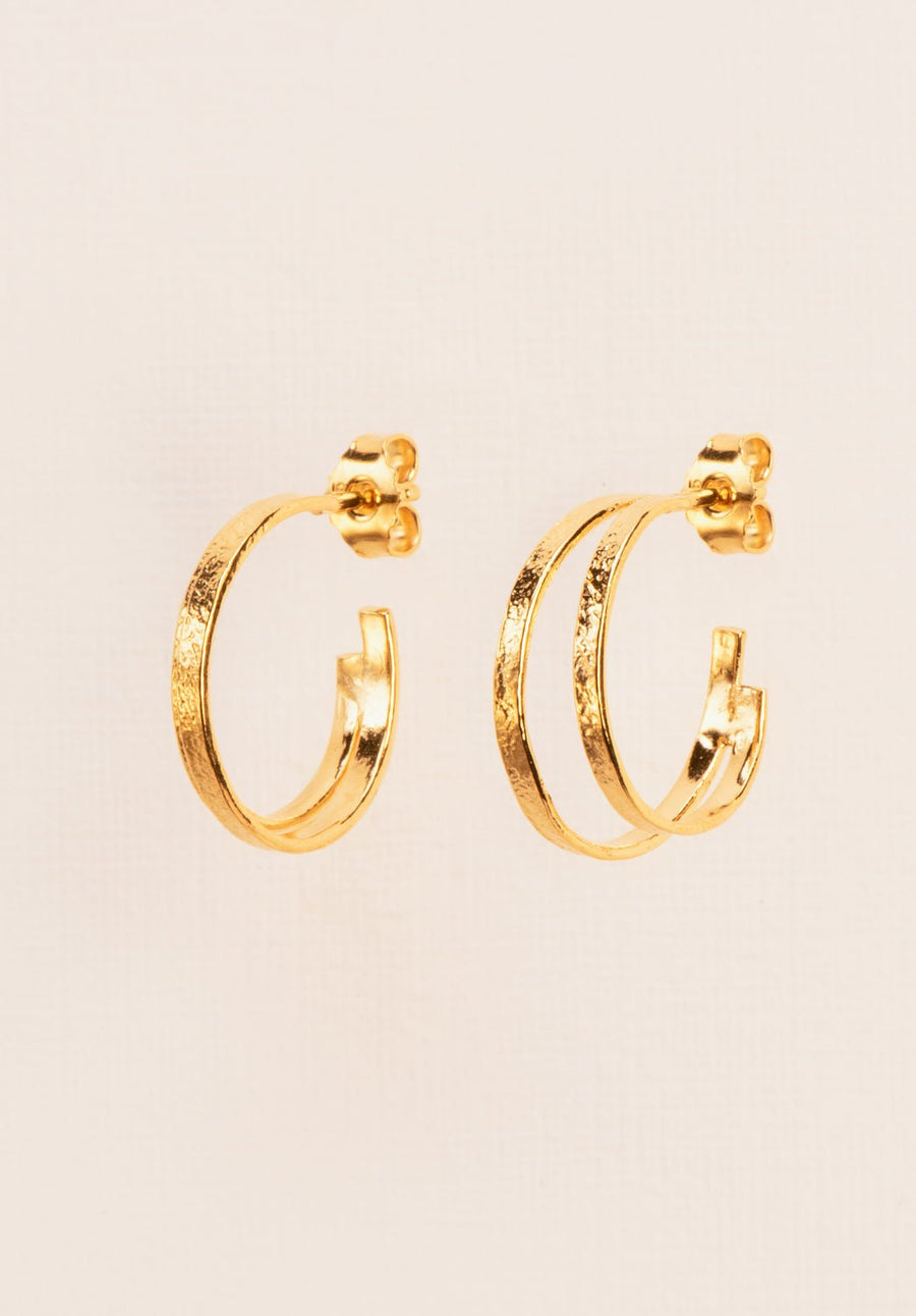 Wouters & Hendrix - Double Hammered Hoop Earrings in Gold