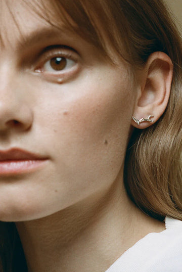 Wouters & Hendrix - Single Branch Stud Earring in Gold