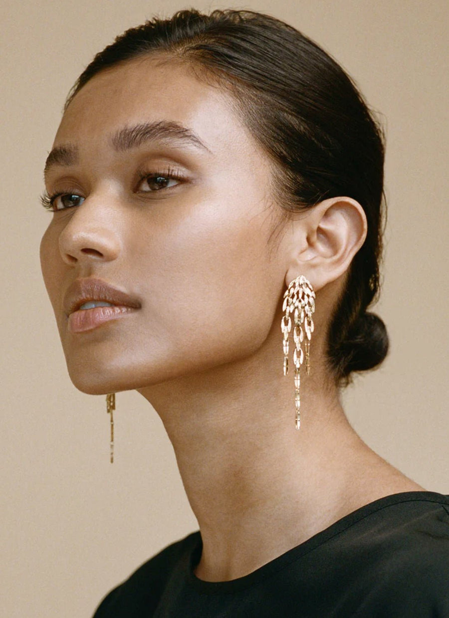 Wouters & Hendrix - Waterfall Chandelier Earrings in Gold Vermeil