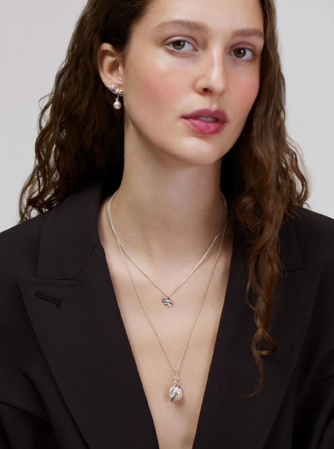 Wouters & Hendrix - Asymmetric Stud Earrings With Crystal and Dangling Pearl in Silver