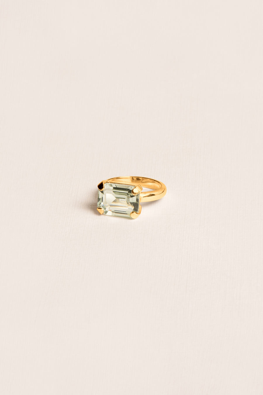 Wouters & Hendrix - Ring with Green Amethyst Crystal in Gold